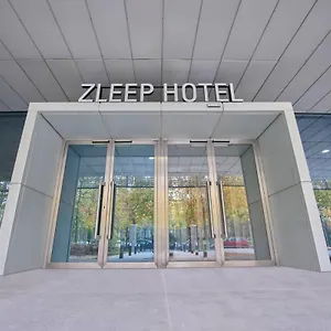 Zleep Airport فندق